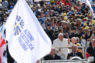 7-Encuentro con la Acción Católica Italiana "A braccia aperte" ("Con los brazos abiertos") 