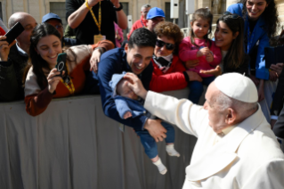 14-Rencontre avec l'Action catholique italienne « A braccia aperte »