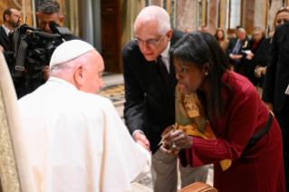 3-Aux participants à la Rencontre promue par la Bibliothèque apostolique vaticane
