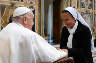 2-Aux pèlerins d'Argentine venus pour la canonisation de la bienheureuse María Antonia de Saint-Joseph de Paz y Figueroa 