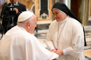 1-Ai Partecipanti ai Capitoli Generali dei seguenti Istituti: Società delle Divine Vocazioni (Vocazionisti), Suore della Presentazione di Maria Santissima al Tempio, Società del Sacro Cuore, Suore Domenicane Missionarie di San Sisto