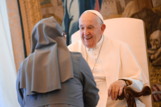 2-Ai Partecipanti ai Capitoli Generali delle Suore di San Felice da Cantalice e delle Figlie di Nostra Signora di Misericordia
