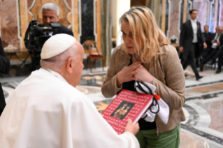 5-Ai Partecipanti al Convegno internazionale promosso dalla Fondazione Centesimus Annus pro Pontifice