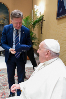 4-Ai Membri della Società Italiana di Chirurgia
