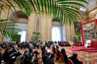 11-A los miembros del Cuerpo Diplomático acreditado ante la Santa Sede para la presentación de las felicitaciones de Año Nuevo 