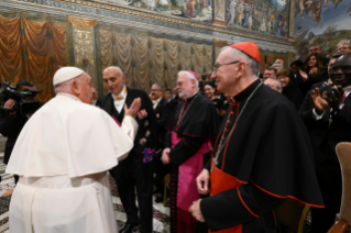 10-A los miembros del Cuerpo Diplomático acreditado ante la Santa Sede para la presentación de las felicitaciones de Año Nuevo 