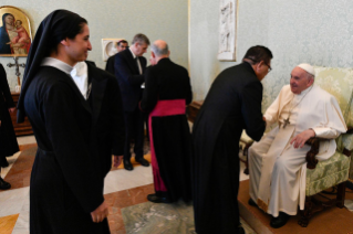 2-A los participantes en el Coloquio patrocinado por el Dicasterio para el Diálogo Interreligioso 