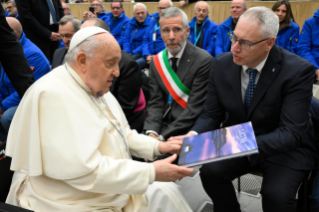 10-To donors of the Nativity Scene and the Christmas tree in St. Peter's Square 