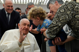 13-To donors of the Nativity Scene and the Christmas tree in St. Peter's Square 