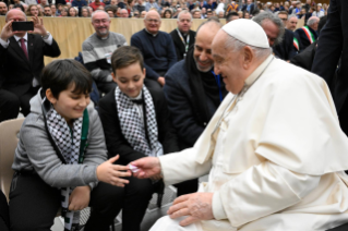 17-To donors of the Nativity Scene and the Christmas tree in St. Peter's Square 