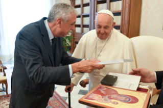 1-Ai Membri della Fondazione Blanquerna, dell’Arcidiocesi Metropolitana di Barcelona (Spagna)