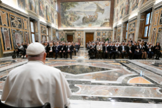 2-A los miembros de la Fundación "Mons. Camillo Faresin", de Maragnole di Breganze (Vicenza) 