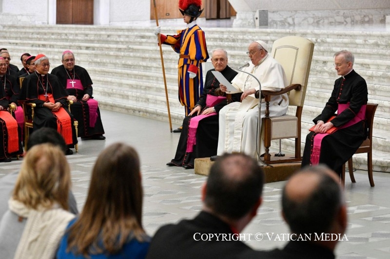 2-A los participantes en la Conferencia Internacional sobre la Formaci&oacute;n Permanente de los Sacerdotes