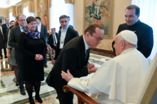 4-To a delegation of the Society of Catholic Publicists of Germany (Gesellschaft katholischer Publizisten Deutschlands) on the 75th anniversary of its founding