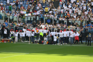 3-Meeting at the Olympic Stadium - World Children's Day