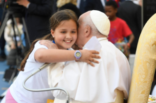 8-Meeting at the Olympic Stadium - World Children's Day