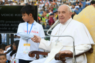 7-Meeting at the Olympic Stadium - World Children's Day