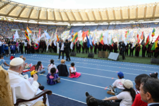 19-Meeting at the Olympic Stadium - World Children's Day