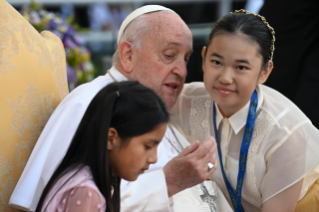22-Meeting at the Olympic Stadium - World Children's Day