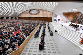 0-"The caress and the smile", meeting of Pope Francis with grandparents, the elderly and grandchildren