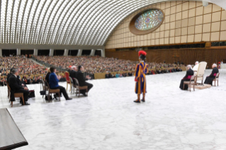 6-"The caress and the smile", meeting of Pope Francis with grandparents, the elderly and grandchildren