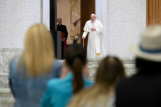 3-"The caress and the smile", meeting of Pope Francis with grandparents, the elderly and grandchildren