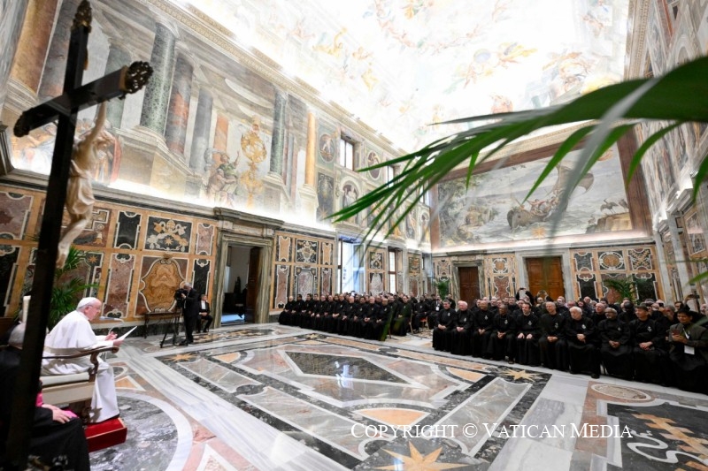 4-Aux participants au Chapitre g&eacute;n&eacute;ral de la Congr&eacute;gation de la Passion de J&eacute;sus-Christ