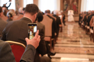 5-Aux membres de l'Académie pontificale pour la Vie 