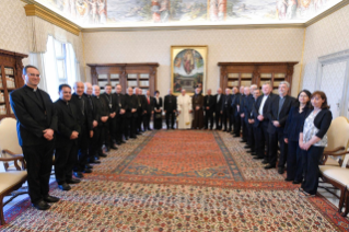 5-Aux membres de l'Assemblée plénière de la Commission pontificale pour l'Amérique latine
