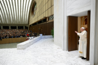 0-To Fishermen from various parts of Italy; and to Participants of the Conference promoted by the Italian Episcopal Conference on National Health Services in Europe