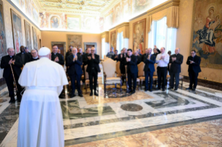 11-Ai partecipanti al Capitolo Generale dei Missionari di San Carlo (Scalabriniani) 