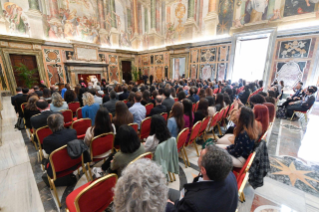 7-A Docenti e Alunni della Scuola Vaticana Paleografica, Diplomatica e Archivistica; e della Scuola Vaticana di Biblioteconomia