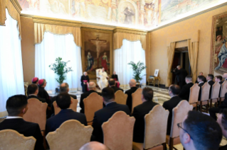 2-To the Community of the Interdiocesan Major Seminary in Santiago de Compostela (Spain)