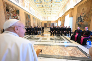 5-A los seminaristas de las diócesis de Pamplona, Tudela, San Sebastián y Redemptoris Mater 