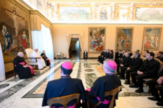2-A los seminaristas de las diócesis de Pamplona, Tudela, San Sebastián y Redemptoris Mater 