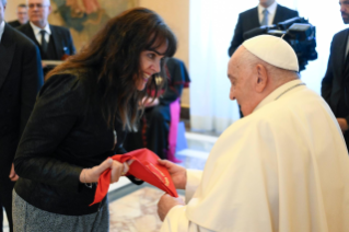 8-A los seminaristas de las diócesis de Pamplona, Tudela, San Sebastián y Redemptoris Mater 