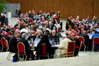 11-Saluto del Santo Padre a conclusione della XVI Assemblea Generale Ordinaria del Sinodo