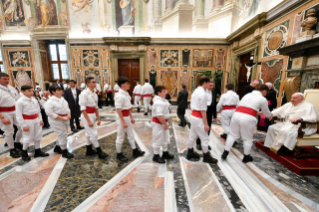 4-Ai Membri del Sodalizio "Facchini di Santa Rosa" da Viterbo