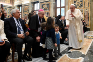 12-Ai Partecipanti all'Incontro promosso dalla Congregazione delle Suore Canonichesse dello Spirito Santo in Sassia