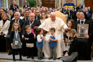 16-Ai Partecipanti all'Incontro promosso dalla Congregazione delle Suore Canonichesse dello Spirito Santo in Sassia