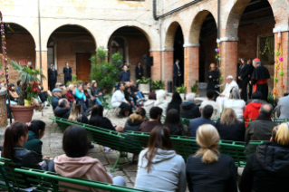 12-Visit to Venice: Meeting with the Inmates 