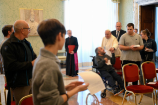 3-A un Gruppo di Volontari e persone senza fissa dimora da Vienna