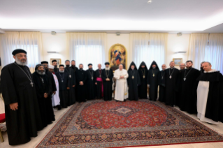 6-Aos Sacerdotes e Monges das Igrejas Autocéfalas Orientais
