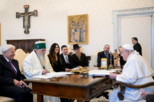 1-A Sua Grazia Haji Dede Edmond Brahimaj, Leader della Comunità dei Bektashi di Tirana (Albania), e Seguito