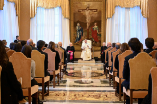 4-À la délégation de la fondation Cattolica de Vérone (Italie) 