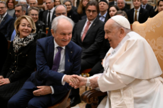 4-Audiencia a los miembros de la Fundación de la Guardia Suiza Pontificia