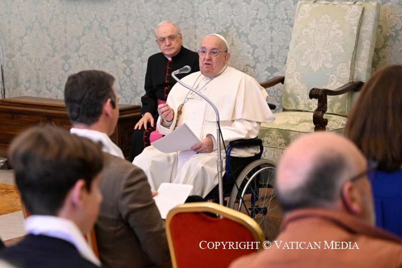 1-Alla Delegazione dell&rsquo;Organismo di Gestione dell&rsquo;Insegnamento Cattolico (OGEC), in Francia 