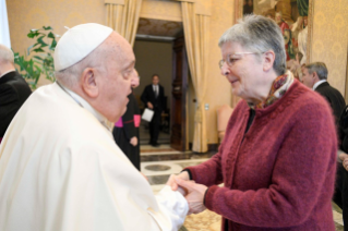 4-Alle Partecipanti al Capitolo Generale dell'Unione Santa Caterina da Siena delle Missionarie della Scuola