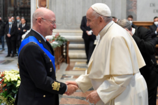 2-A l'armée de l'air italienne, à l'occasion de la clôture du jubilé de Lorette