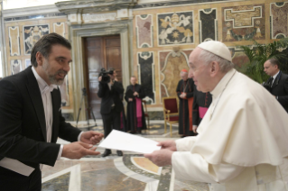 0-To new Ambassadors accredited to the Holy See